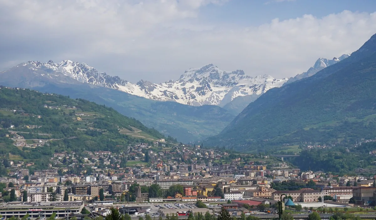 Scopri Aosta: Un Itinerario di 7 Giorni tra Storia e Natura